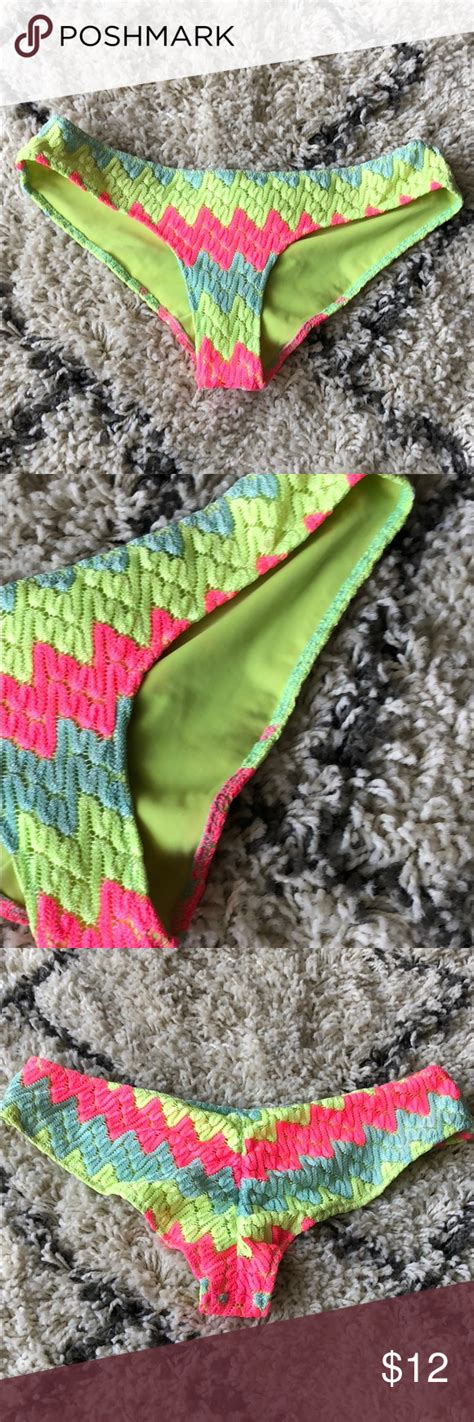 Cheeky Victorias Secret Bikini Bottoms Neon Zig Zag Pattern With