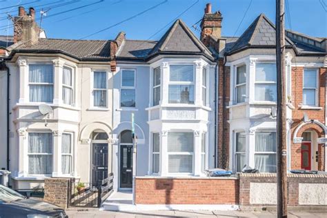 Chapter Road Willesden Green London Nw2 2 Bedroom Flat For Sale