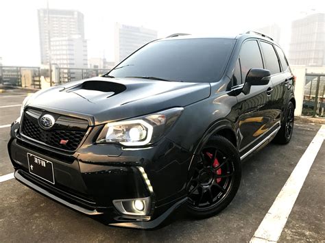 Subaru Forester On Volk Racing Ze40 Diamond Dark Gunmetal And K Sport