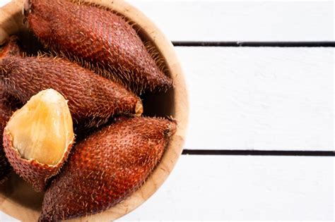 Premium Photo | Salak (salacca zalacca) is a tropical fruit.