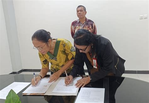 Penandatanganan Implementation Arrangement IA Program Studi Kimia Dan