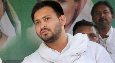 Irctc Scam Case Delhi Court Grants Bail To Lalus Wife Rabri Son Tejashwi Yadav India News News