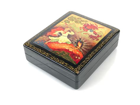 Lot Vtg Hand Painted Russian Lacquer Trinket Box