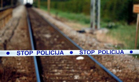 Slobodna Dalmacija Tragedija Na Pje A Kom Pru Nom Prijelazu Vlak