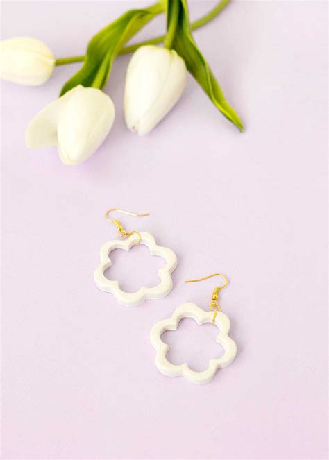 DIY Flower Earrings In Under 15 Minutes Make And Tell