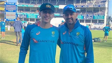 Todd Murphy Receives Baggy Green No 465 From Nathan Lyon India V