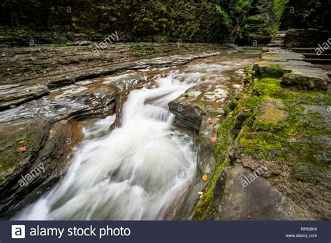 Scene From Watkins Glen State Park Ny Stock Photo Alamy