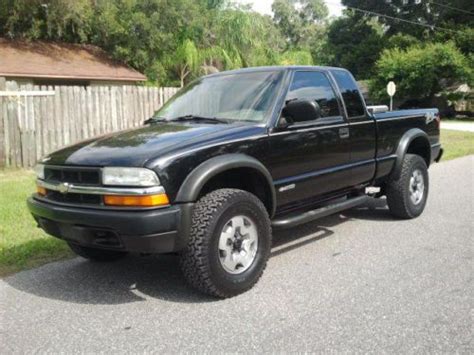 Buy Used 2003 Chevrolet S10 Zr2 Extended Cab Pickup 3 Door 43l In