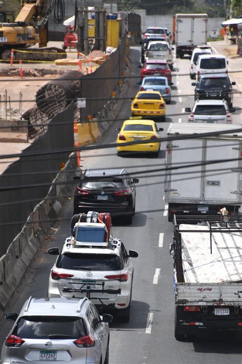 Más de 50 mil personas han partido al interior del país. Harán pruebas
