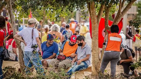 Mst Completa 40 Anos De Luta Pela Distribuição De Terras No País