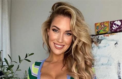 El día que Paige Spiranac se desnudó y se sumergió en una bañera