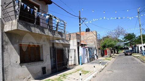 Así es la casa en la que creció Lionel Messi en Rosario bien de barrio