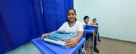 Ano Letivo Inicia Para Dois Mil Alunos Da Zona Ribeirinha De Manaus