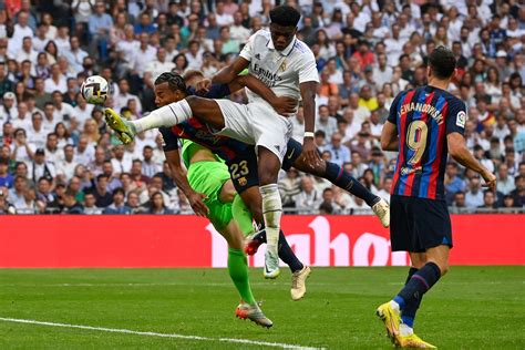 Real Madrid vs Barcelona LIVE: Result, final score, and reaction after Federico Valverde settles ...