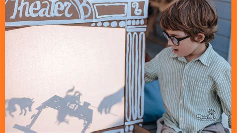 Teatro de sombras reciclado manualidad creativa para niños Reciclaje