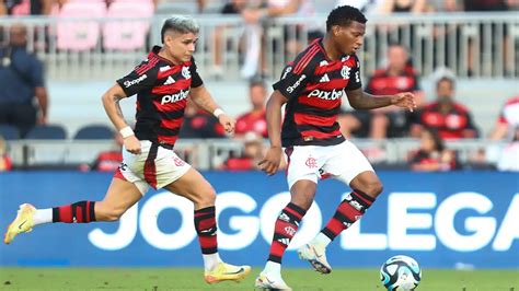 Filipe Lu S Abre O Jogo Sobre D Vidas No Ataque Do Flamengo Para