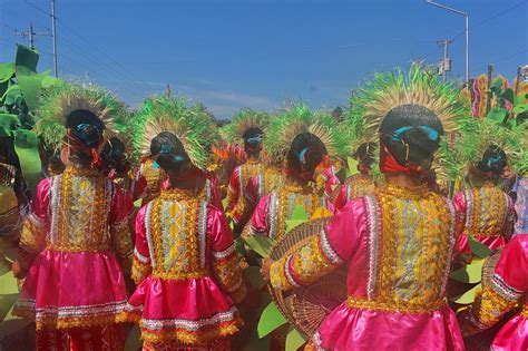 Inaul Festival Celebrates Maguindanaos Traditional Weaving Art