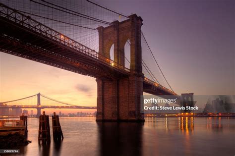 Brooklyn Bridge Sunrise High-Res Stock Photo - Getty Images