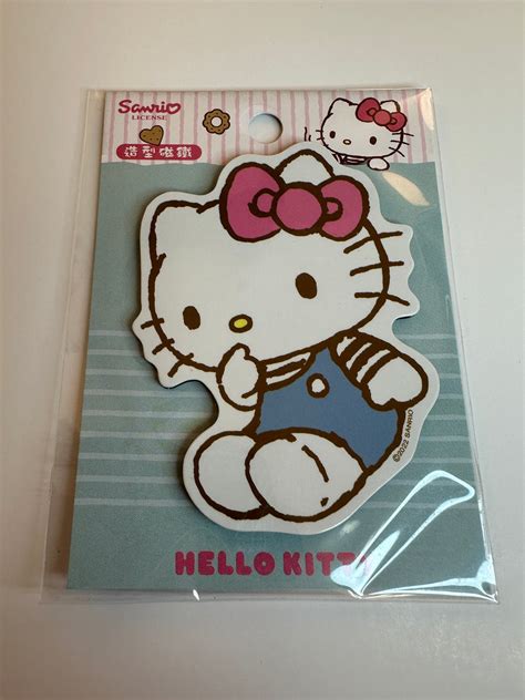 Sanrio 2022 Hello Kitty Deadstock Magnet Kawaiipaperdream