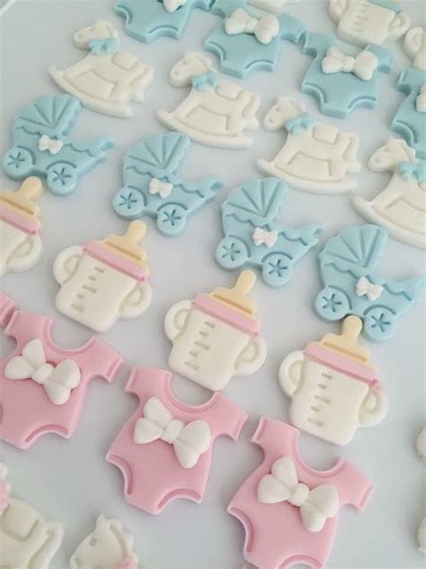 Pin By Grazia Serrone On Cakes Baby Shower Cupcakes Baby Shower