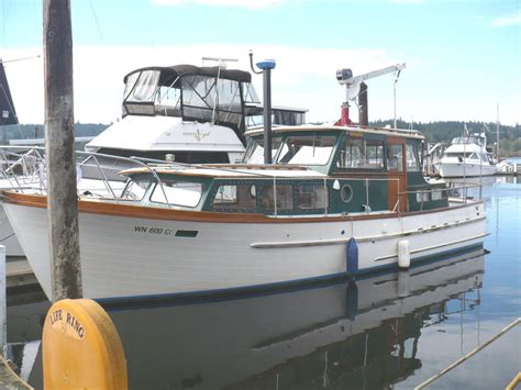 1975 Roughwater Pilothouse 35 Power New And Used Boats For Sale