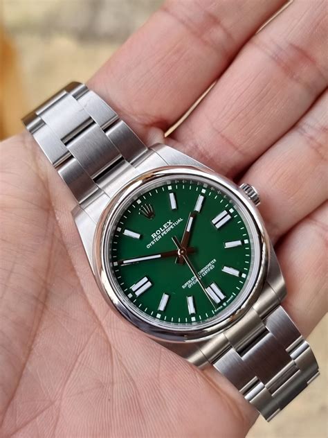 Rolex Oyster Perpetual 41 124300 Green Dial 2022 New Unworn