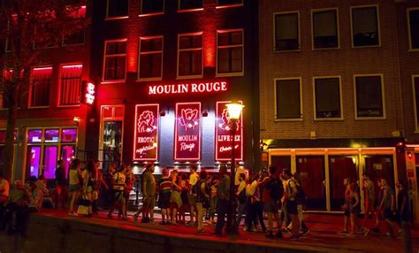 Know Before You Go Visiting Amsterdams Red Light District Amsterdam