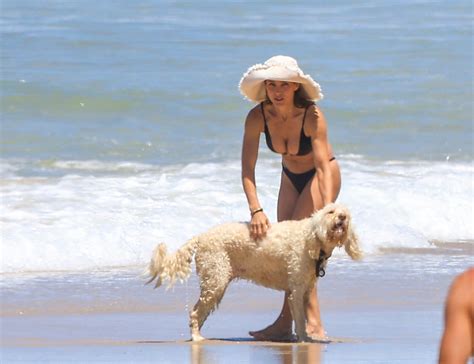 Elsa Pataky Looks Sexy In Black Bikini Photos The Fappening