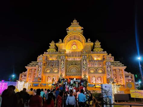 Durga Puja Pandal In West Bengal दुर्गा पूजा पंडाल