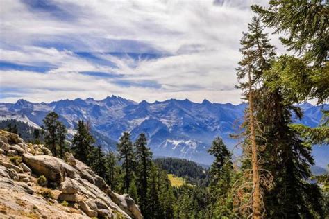 15 Amazing Facts About Sequoia National Park