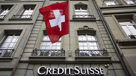 Übernommene Credit Suisse schreibt im ersten Halbjahr 3 5 Milliarden