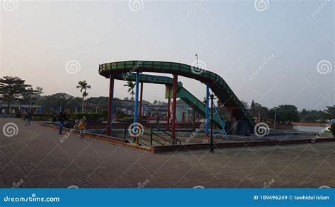 Zia park editorial stock image. Image of ride, park - 109496249