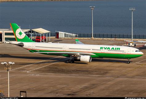 B 16335 EVA Air Airbus A330 302 Photo By Brian ID 1128031