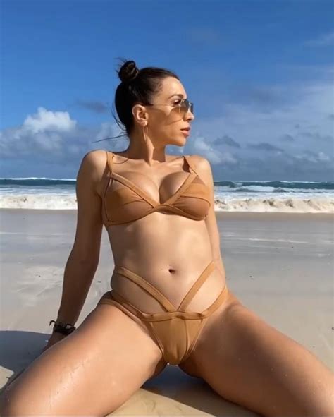 Wet Bikini Photos Free Porn