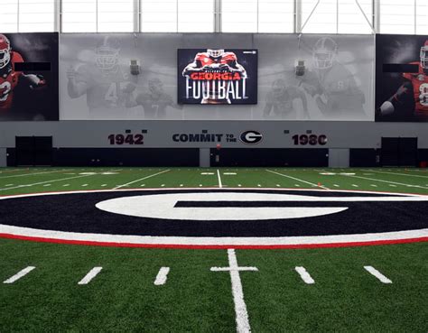 Photo Gallery: New UGA indoor facility - UGASports