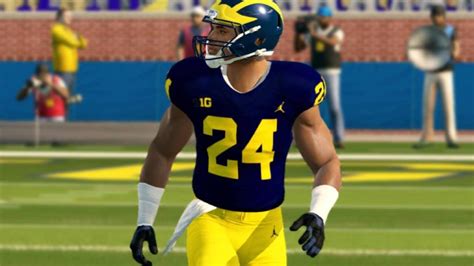 NCAA Football 14 Rosters for Xbox 360 and PS3 Updated for 2021