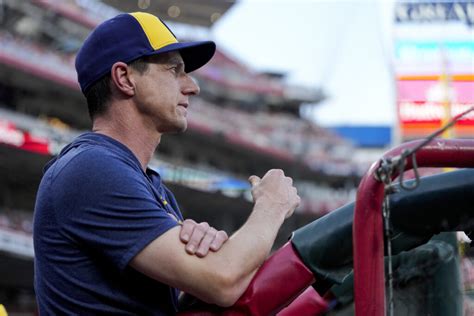 Cleveland Guardians to Interview Brewers Manager Craig Counsell for ...