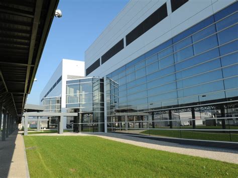 Sanofis Evolutive Vaccine Facility Evf Neuville Sur Sa Ne France