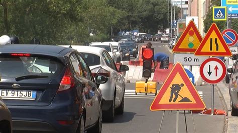 Pavia Lungo Ticino Totalmente Riqualificato Rotonda Al Ponte Della