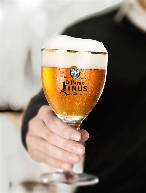 Pater Linus - Warsteiner InternationalWarsteiner International