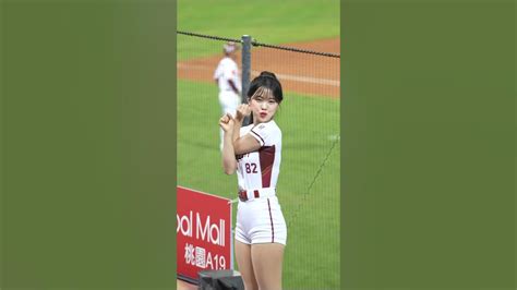 笑咪咪李多慧 Cheerleaders 이다혜치어리더치어리더 기아타이거즈 李多慧 Rakutengirls 台湾野球チア