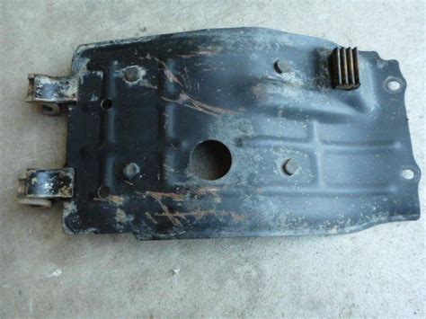 Find 1986 Honda Fourtrax Foreman TRX 350 4x4 Gas Tank Skid Plate OEM In