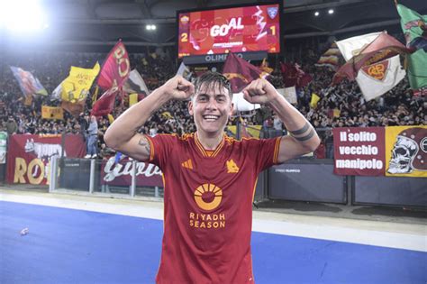 Social Il Messaggio Della Roma Per I 30 Anni Di Dybala Buon