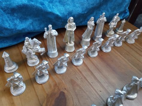 Medievalfantasy Pewter Chess Pieces Etsy