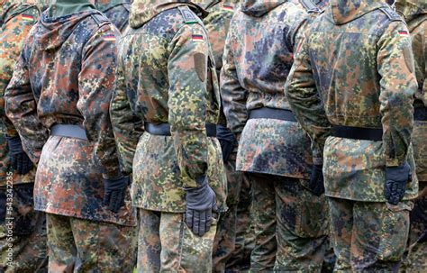 Bundeswehr Appell Stock-Foto | Adobe Stock