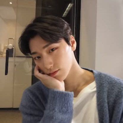 Pin By Tiff On Ateez Gay Relationship Boyfriend Material Sans Cute