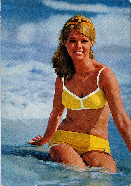 Hot Sexy Rue McClanahan Bikini Pics