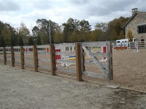 Beechwood Style Horse Coral Fence Reliable Fence