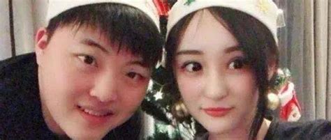 Rng粉丝和uzi粉丝撕破脸了！因uzi未婚妻关注rng黑粉，粉丝之间吵起来了比赛因为ming