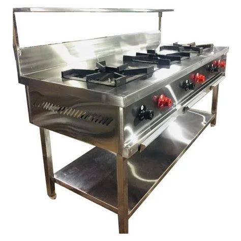 Lpg Three Burner Cooking Range For Restaurant At Rs In New Delhi